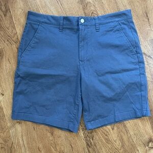 7 inch Khaki Shorts